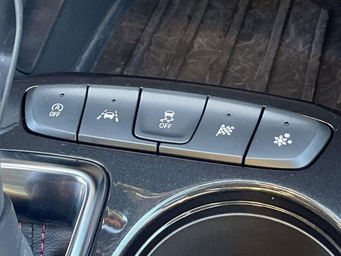 Certified 2024 Chevrolet TrailBlazer RS w/ Driver Confidence Package image 36