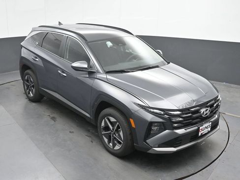 Used 2025 Hyundai Tucson SEL AWD/4WD image 31