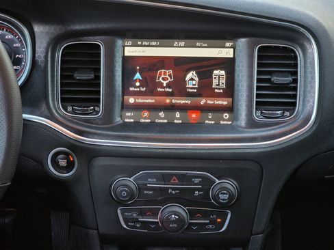 Used 2018 Dodge Charger R/T w/ Plus Group image 20