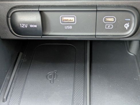 Certified 2024 Kia Telluride S image 24