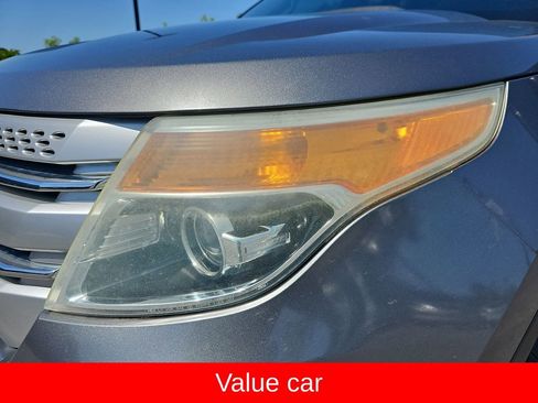 Used 2011 Ford Explorer XLT w/ 202A Rapid Spec Order Code FWD image 32