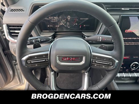 New 2027 GMC Terrain Elevation w/ Elevation Premium Package AWD/4WD image 4