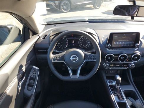 New 2025 Nissan Sentra SR w/ SR Premium Package image 24
