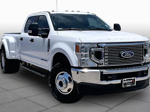 Used 2020 Ford F350 XL w/ STX Appearance Package AWD/4WD image 3