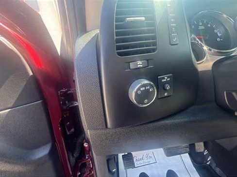 Used 2009 GMC Sierra 1500 SLE w/ Power Pack Plus AWD/4WD image 12