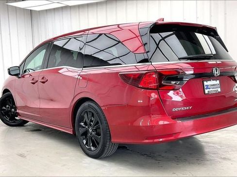 Certified 2024 Honda Odyssey Sport image 11