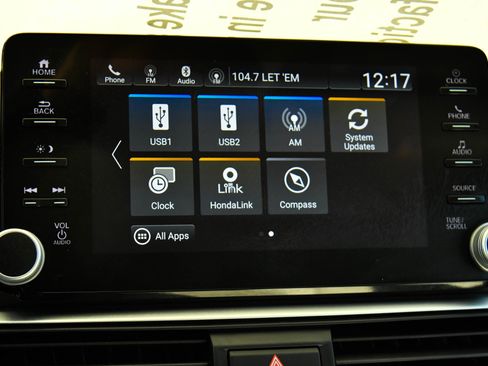 Used 2021 Honda Accord Hybrid image 22