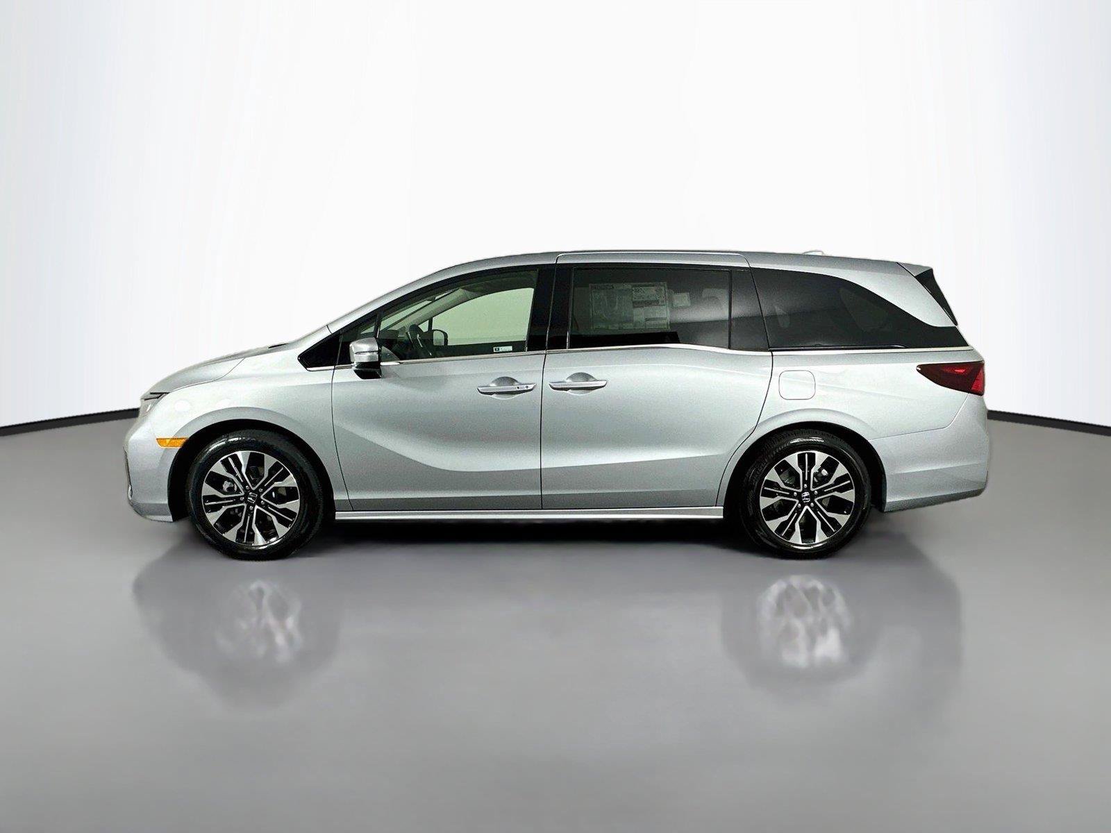 New 2026 Honda Odyssey Elite image 8