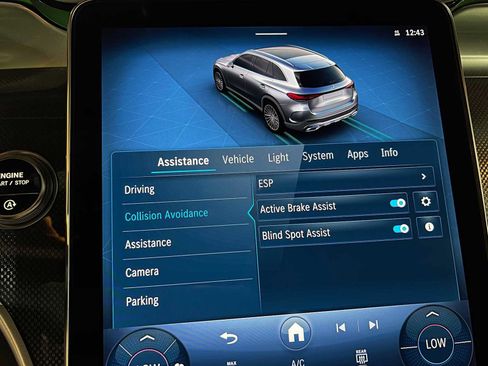Certified 2026 Mercedes-Benz GLC 300 4MATIC image 35