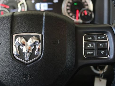Used 2020 RAM 1500 Classic SLT w/ Luxury Group AWD/4WD image 36