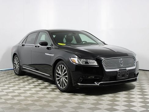 Used 2017 Lincoln Continental Select FWD image 33