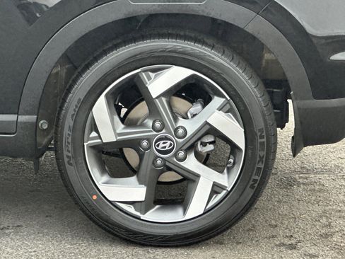 New 2026 Hyundai Venue SEL image 24