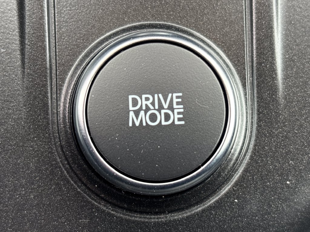 New 2026 Ford Explorer Active AWD/4WD image 13