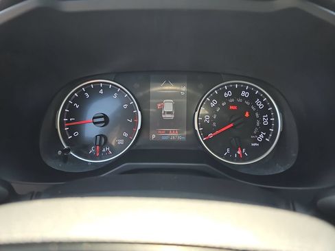 Used 2022 Toyota RAV4 LE FWD image 19