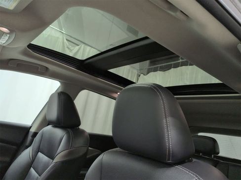 Used 2017 Nissan Murano Platinum image 21