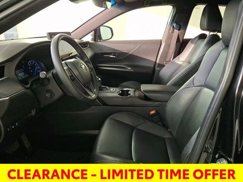 Used 2024 Toyota Venza Nightshade image 15