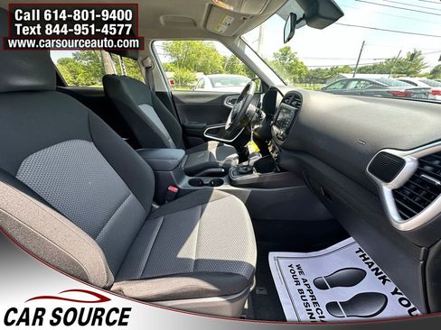 Used 2022 Kia Soul LX w/ Technology Package FWD image 25