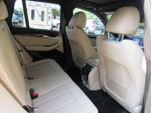 Used 2022 BMW X3 xDrive30i w/ Convenience Package AWD/4WD image 15