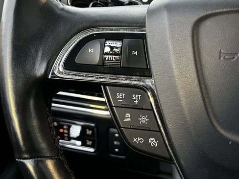 Used 2024 Lincoln Navigator Reserve image 20