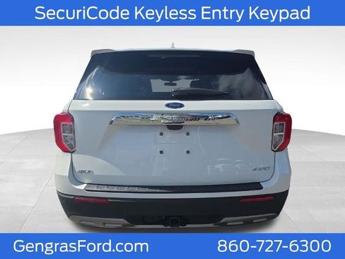 Certified 2022 Ford Explorer XLT w/ Equipment Group 202A AWD/4WD image 7