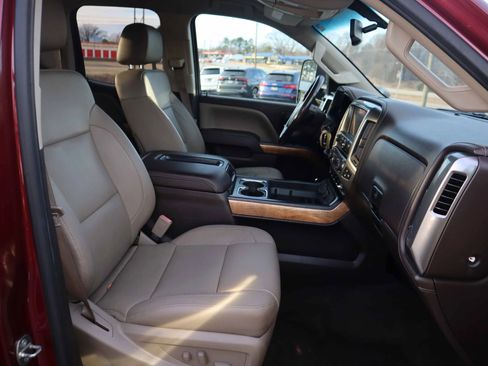 Used 2015 Chevrolet Silverado 2500 LTZ w/ LTZ Plus Package image 5