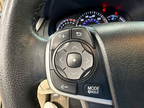 Used 2013 Toyota Camry XLE FWD image 25