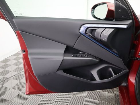 Certified 2025 BMW X3 xDrive30i w/ Premium Package image 26