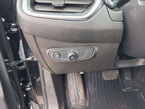 Used 2022 Chevrolet Equinox LT image 19