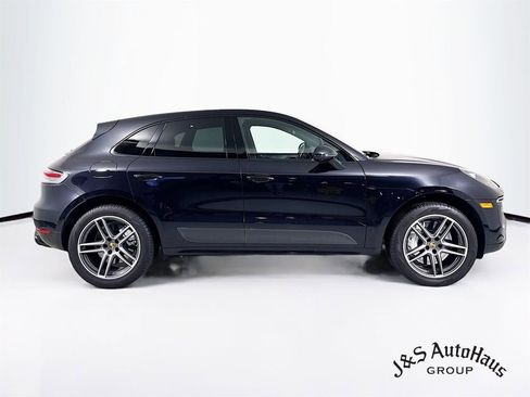 Used 2021 Porsche Macan Turbo image 8
