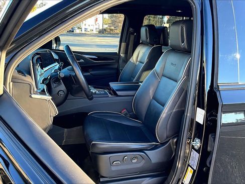 Used 2023 Cadillac Escalade Sport image 7