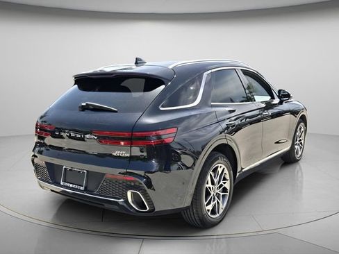 Used 2023 Genesis GV70 2.5T w/ Advanced Package AWD/4WD image 7