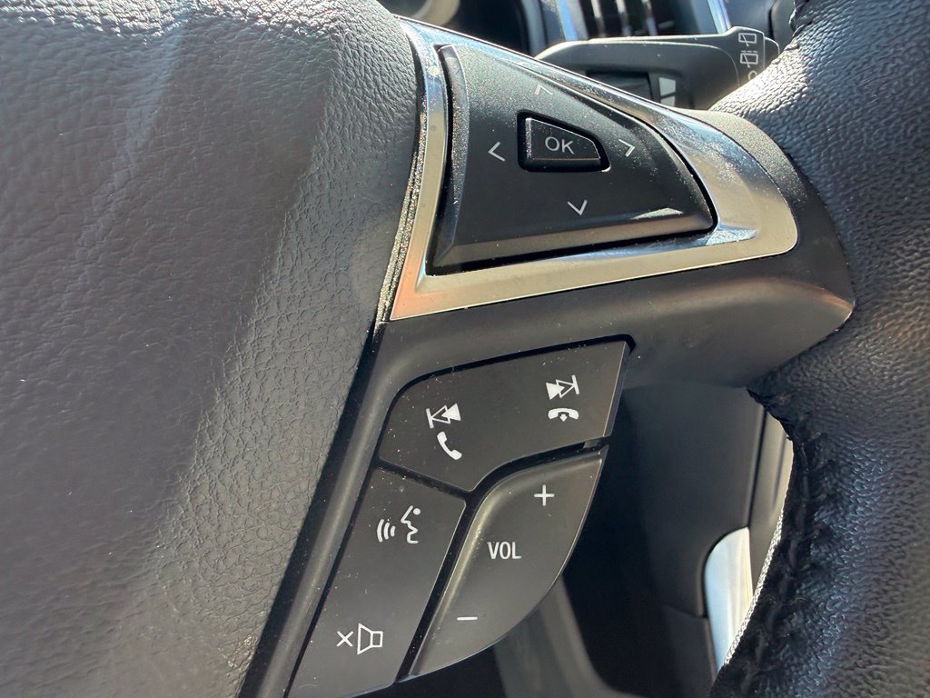 Used 2024 Ford Edge Titanium w/ Equipment Group 301A AWD/4WD image 17