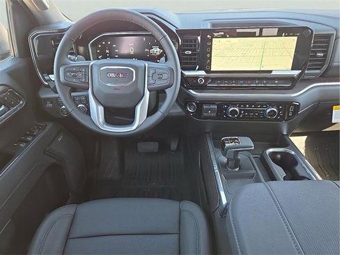 New 2026 GMC Sierra 1500 SLT image 14