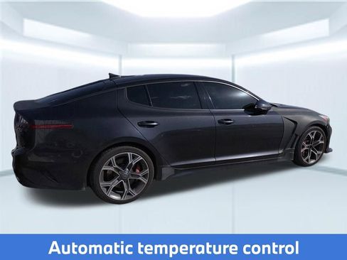 Used 2018 Kia Stinger GT RWD image 9