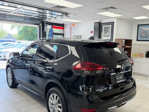 Used 2020 Nissan Rogue S AWD/4WD image 3