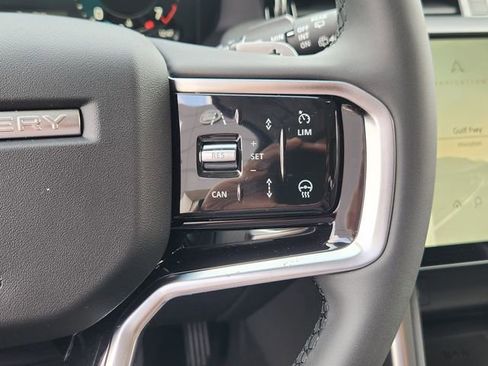 Used 2025 Land Rover Discovery Sport S AWD/4WD image 29