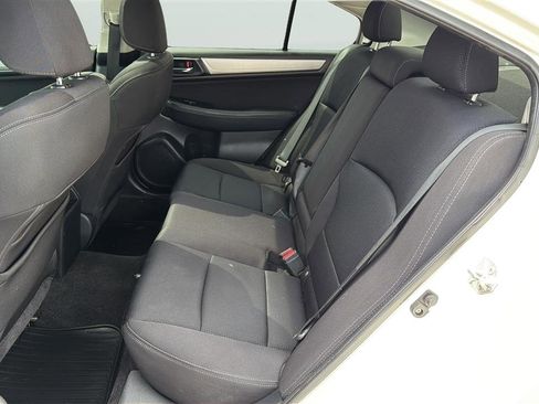 Used 2015 Subaru Legacy 2.5i Premium AWD/4WD image 19
