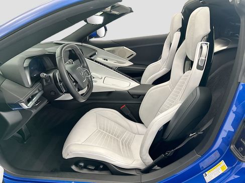 Used 2021 Chevrolet Corvette Stingray Preferred Cpe w/ Z51 Performance Package RWD image 16