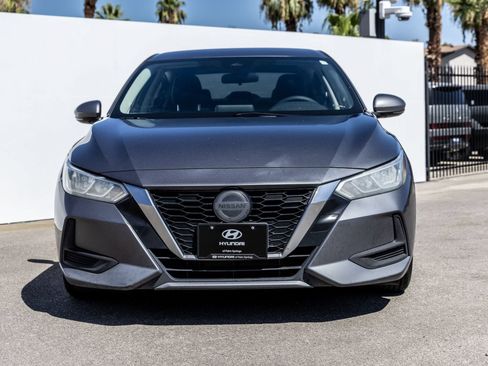 Used 2020 Nissan Sentra SV FWD image 3