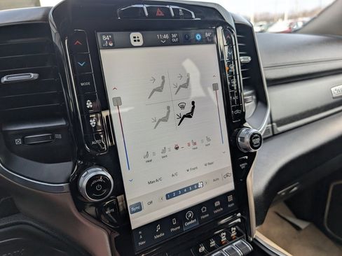 Used 2024 RAM 2500 Laramie image 27