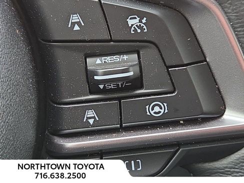 Used 2022 Subaru Forester Premium image 15