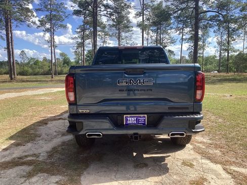 New 2026 GMC Sierra 1500 Elevation w/ Elevation Premium Package AWD/4WD image 3