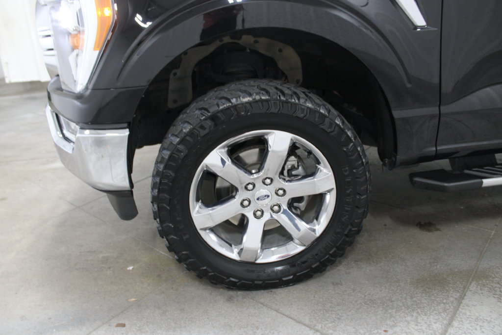 Used 2021 Ford F150 XLT w/ Equipment Group 302A High AWD/4WD image 14