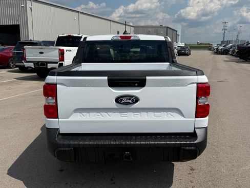 New 2025 Ford Maverick XLT image 33
