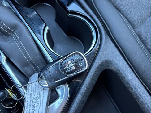 Used 2025 Buick Encore GX Preferred image 22