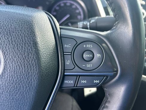 Used 2021 Toyota Camry SE AWD/4WD image 39