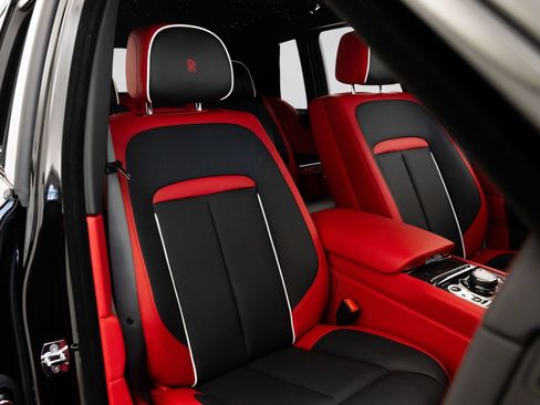 New 2027 Rolls-Royce Cullinan Black Badge AWD/4WD image 5
