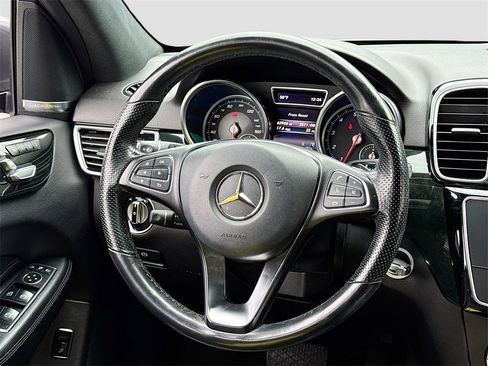 Used 2018 Mercedes-Benz GLE 350 4MATIC image 15