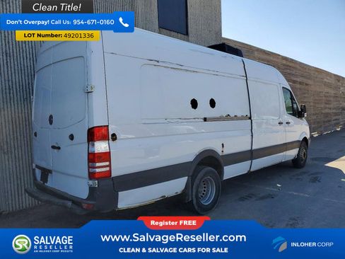 Used 2013 Freightliner Sprinter 3500 image 4