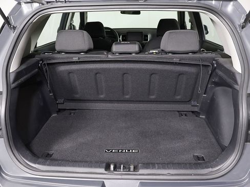 Certified 2024 Hyundai Venue SEL FWD image 16